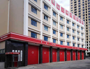 昆明市五華區(qū)消防大隊(duì)消防車庫門